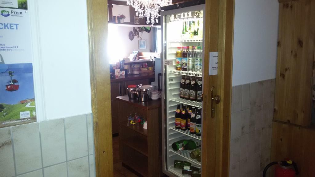 Hotel Pension Lindenhof Prien am Chiemsee Facilidades foto